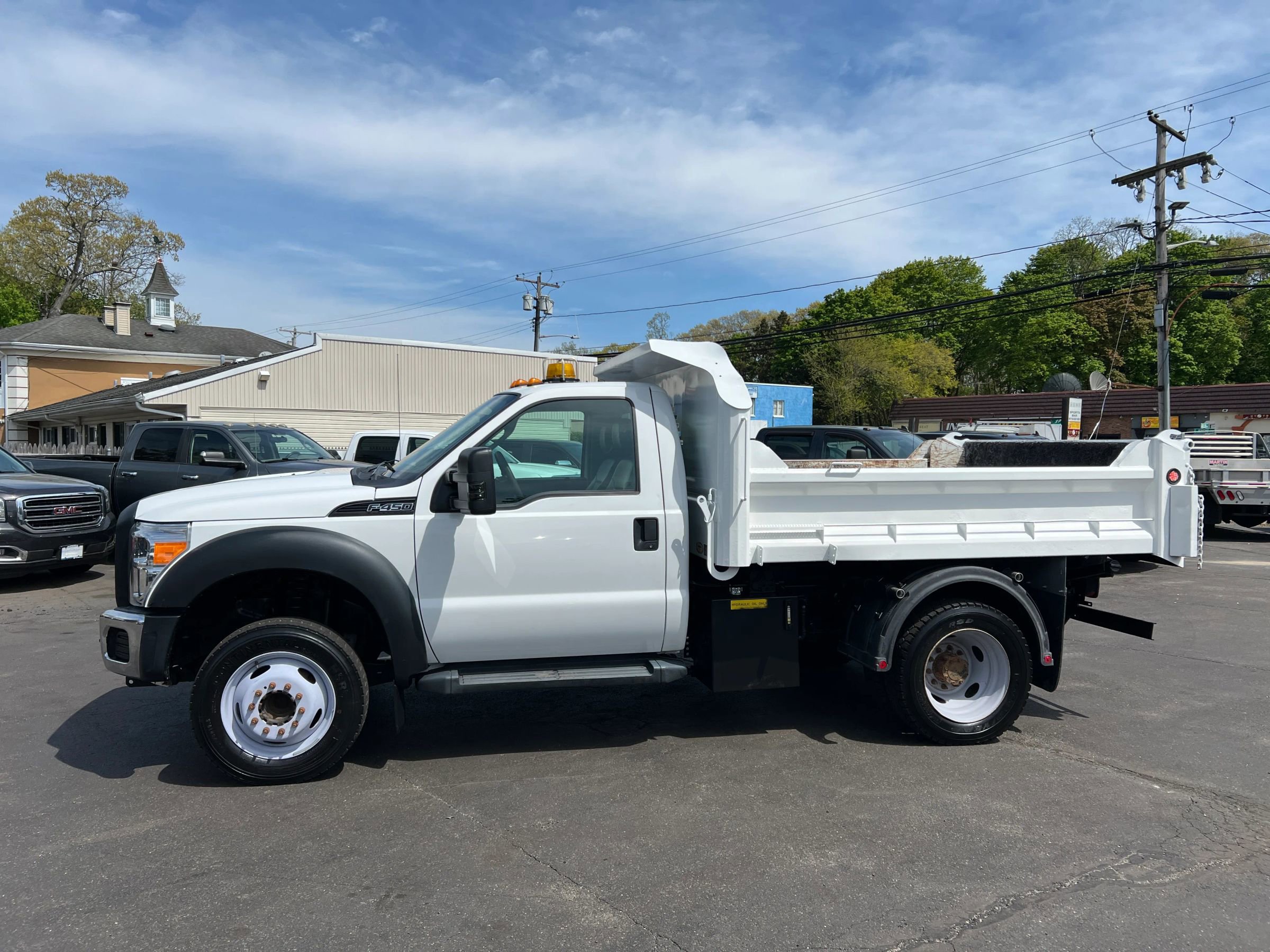 Used 2012 Ford F450 XL w/ XL Decor Group RWD image 3