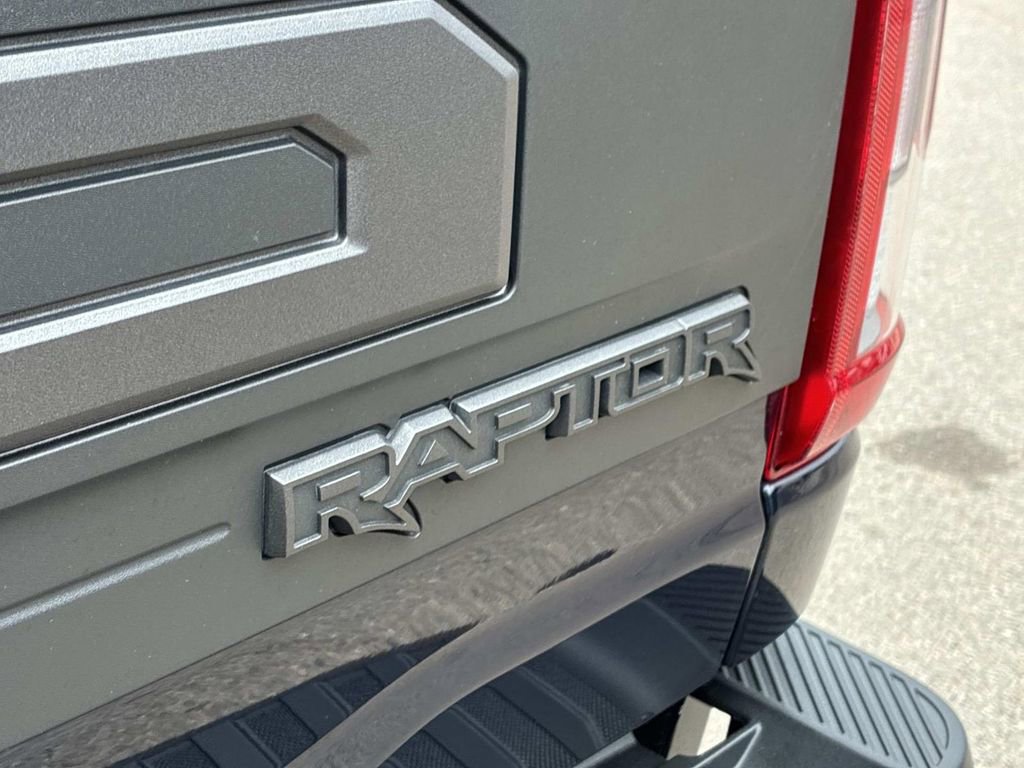 Used 2023 Ford F150 Raptor w/ Raptor Carbon Fiber Package image 16