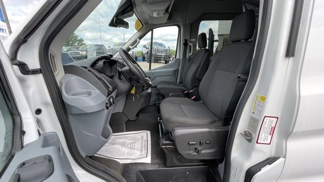 Used 2018 Ford Transit 150 XLT image 15