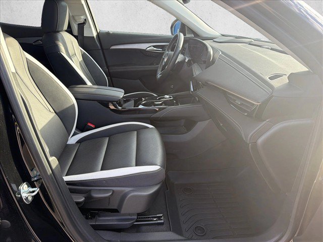 Used 2025 Buick Envision Sport Touring AWD/4WD image 21