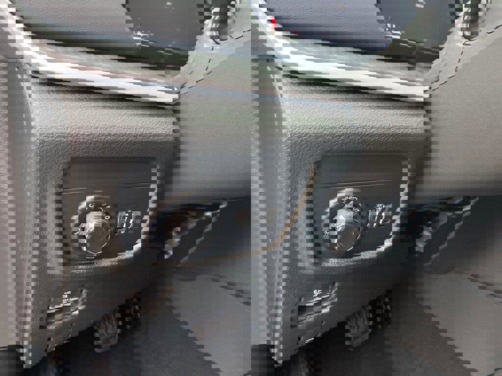 New 2025 Jeep Grand Cherokee Laredo X image 24