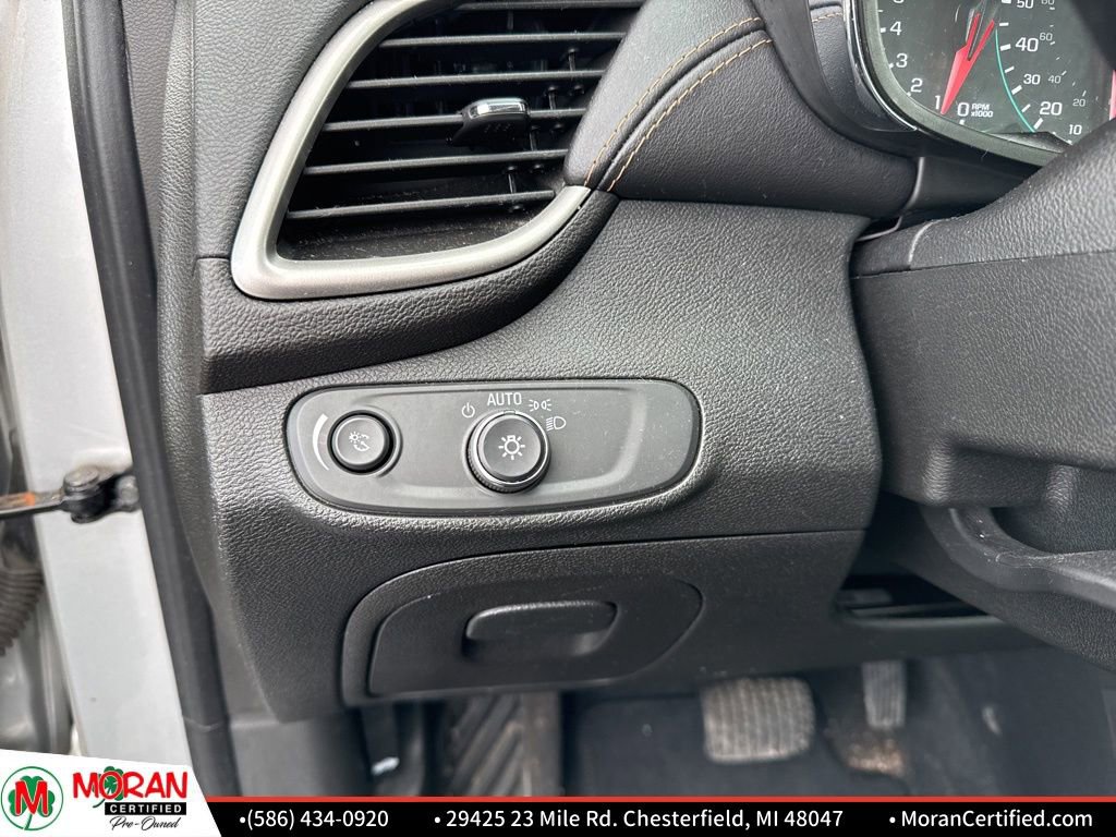 Used 2018 Chevrolet Trax LT image 15