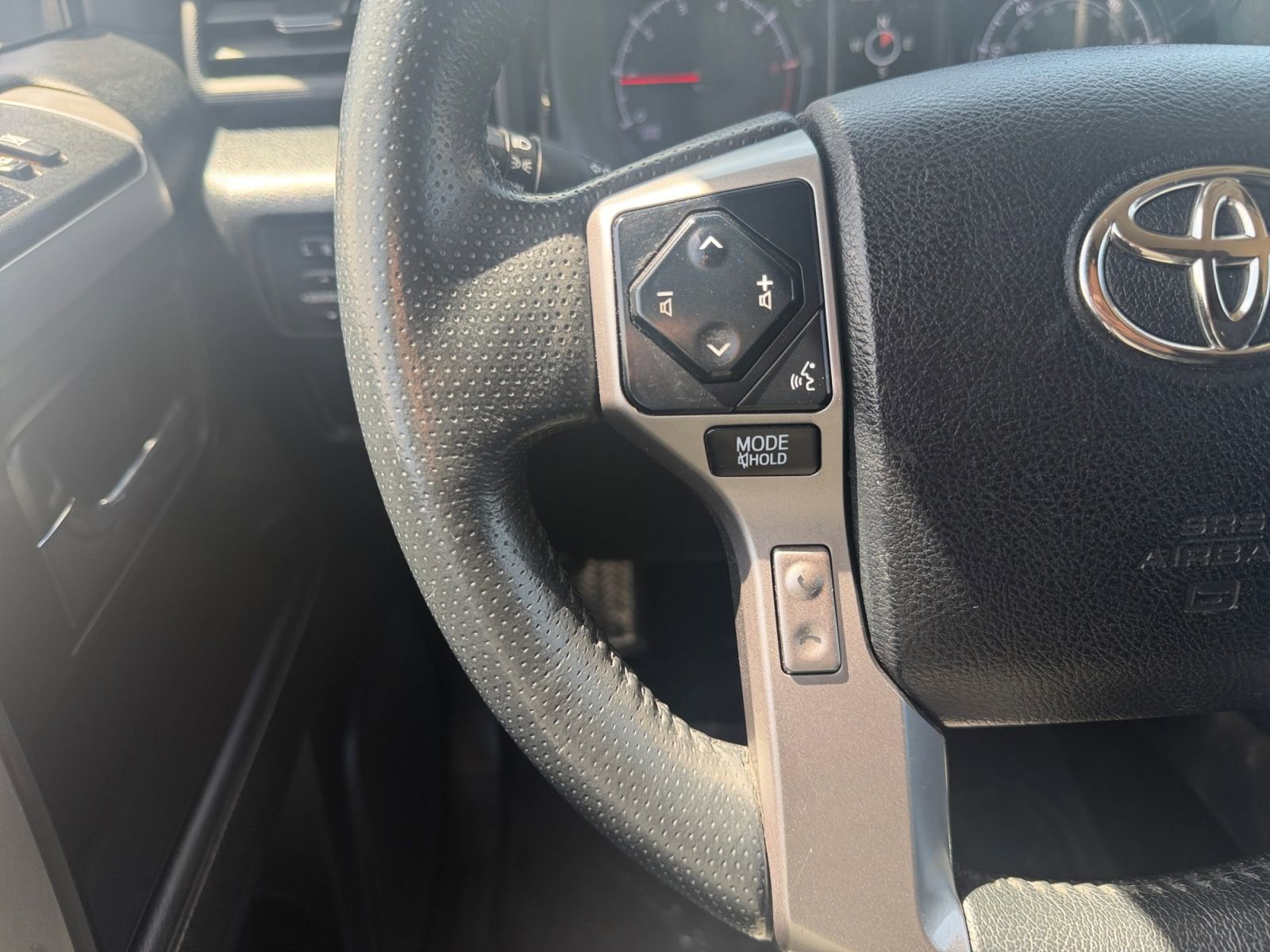 Certified 2022 Toyota 4Runner SR5 Premium AWD/4WD image 21