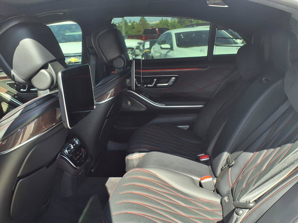 Used 2024 Mercedes-Benz S 63 AMG S image 12