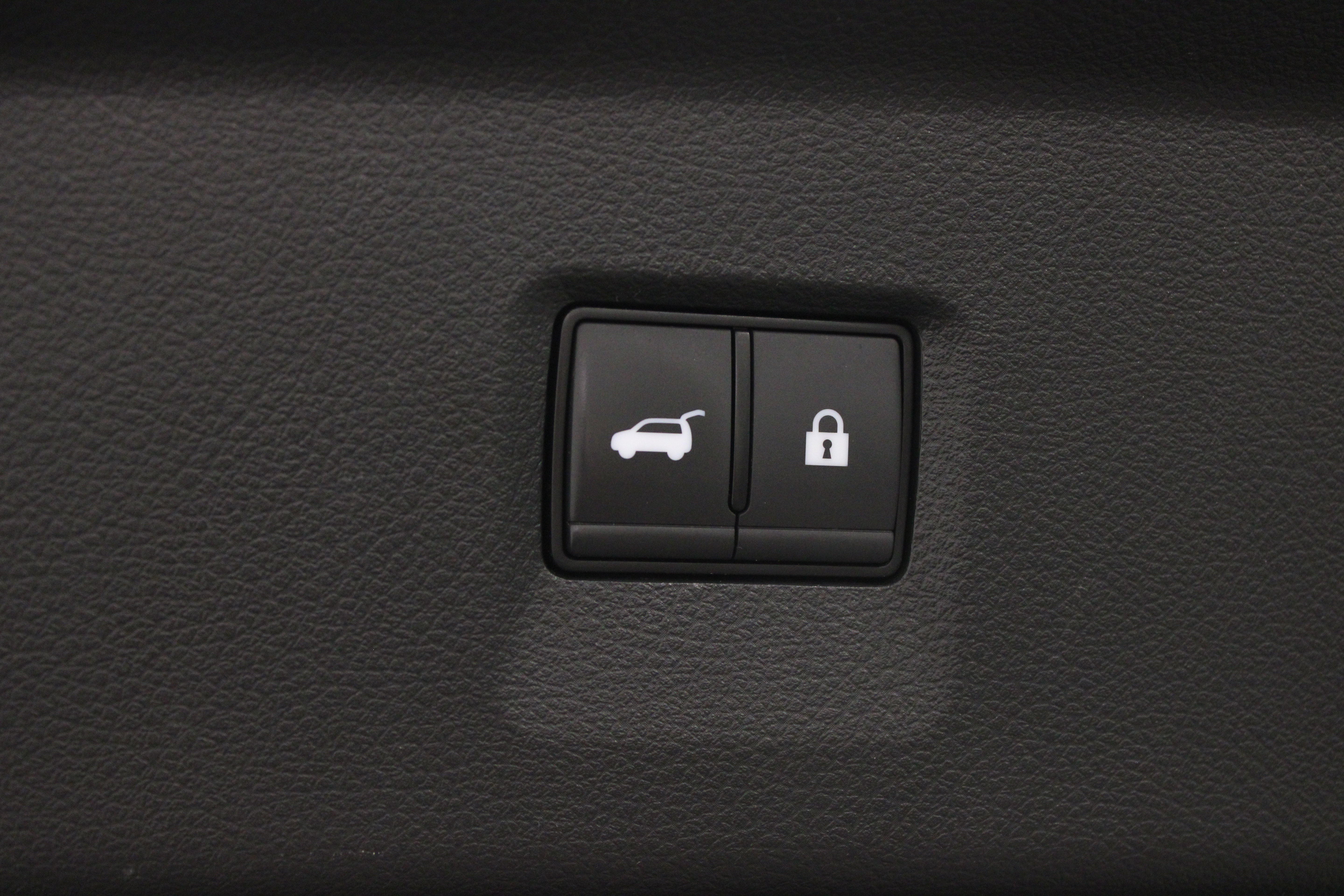 Used 2024 INFINITI QX60 Luxe AWD/4WD image 14