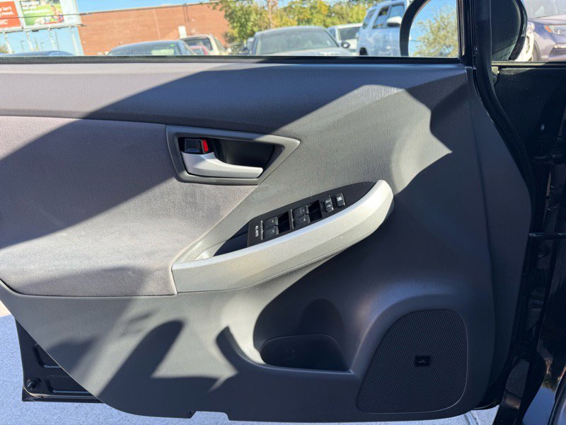 Used 2011 Toyota Prius Three w/ Solar Roof Pkg image 14