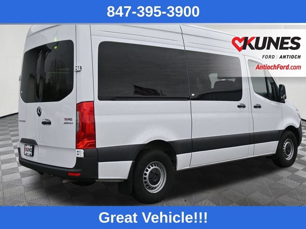 Used 2024 Mercedes-Benz Sprinter 2500 image 4