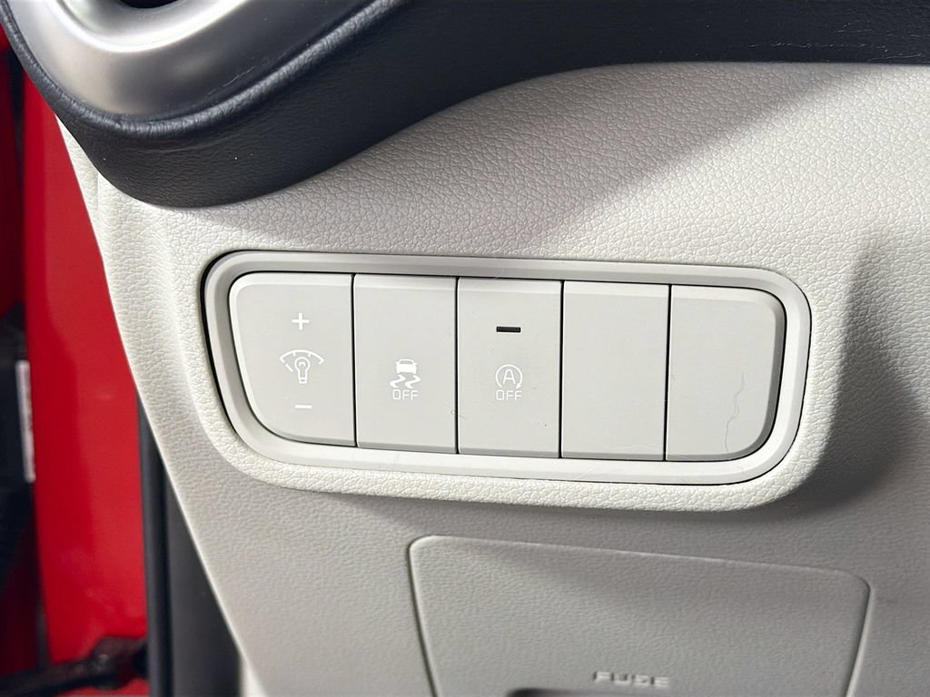 Used 2024 Kia Soul LX w/ Option Group 015 FWD image 13