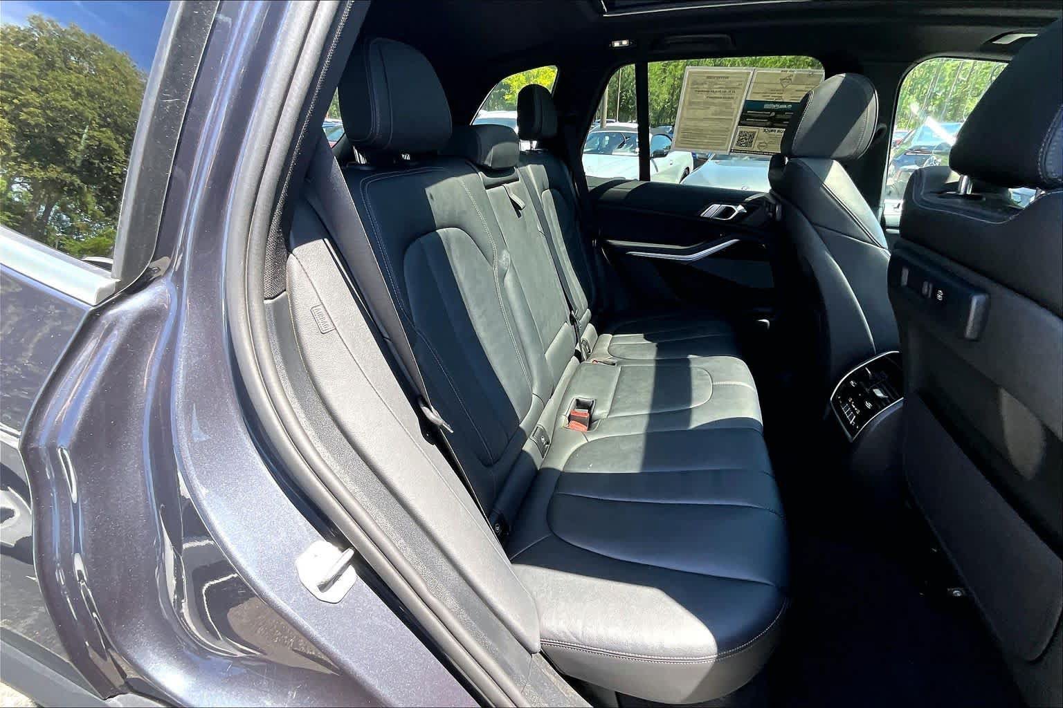 Used 2021 BMW X5 xDrive45e w/ Premium Package AWD/4WD image 20