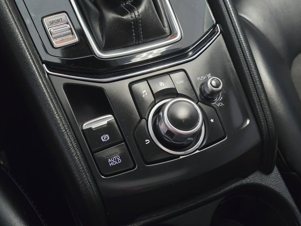 Used 2018 MAZDA CX-5 Touring w/ Preferred Equipment Package image 36