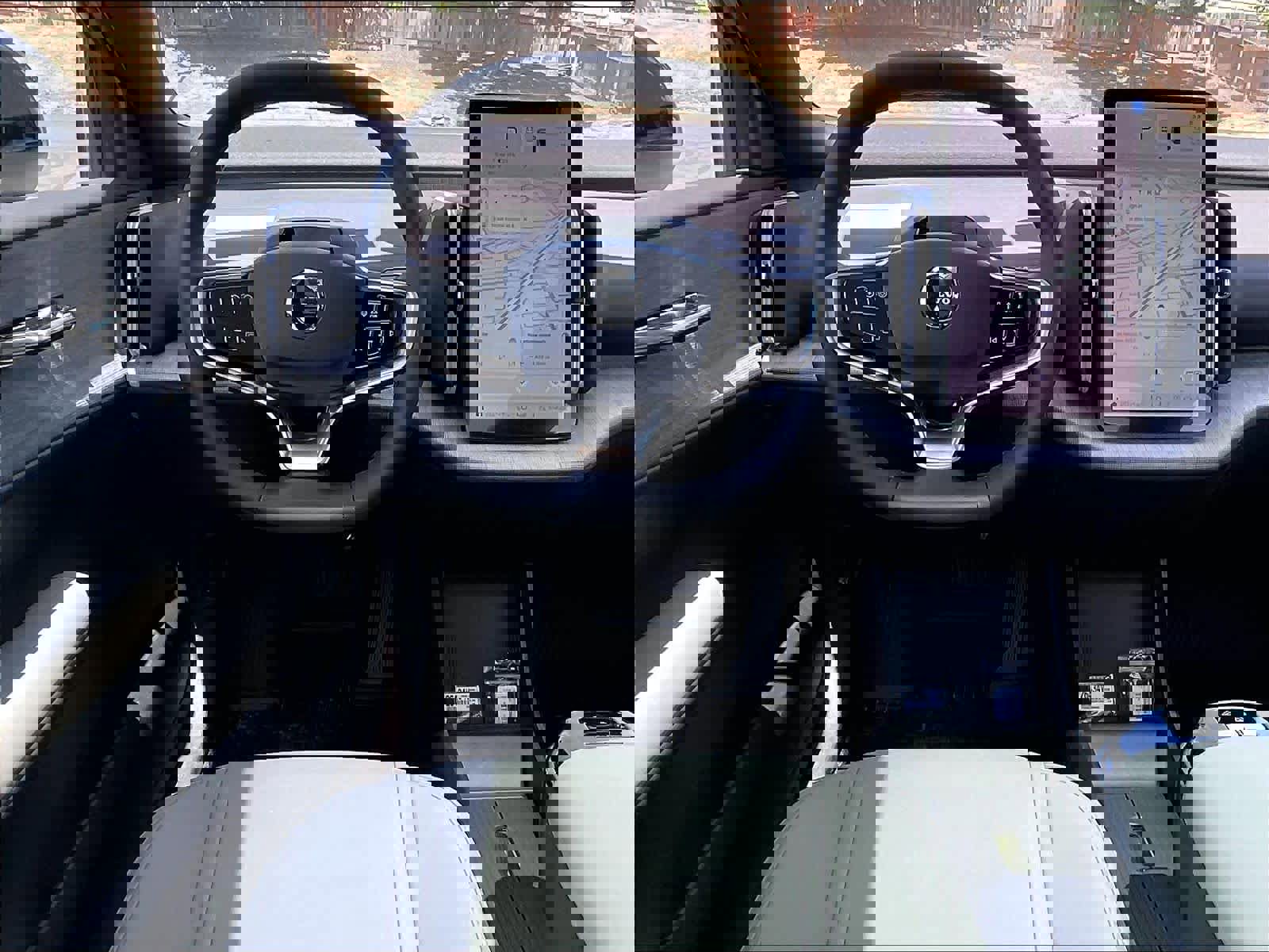 New 2026 Volvo EX30 Plus w/ Protection Package Premier AWD/4WD image 15