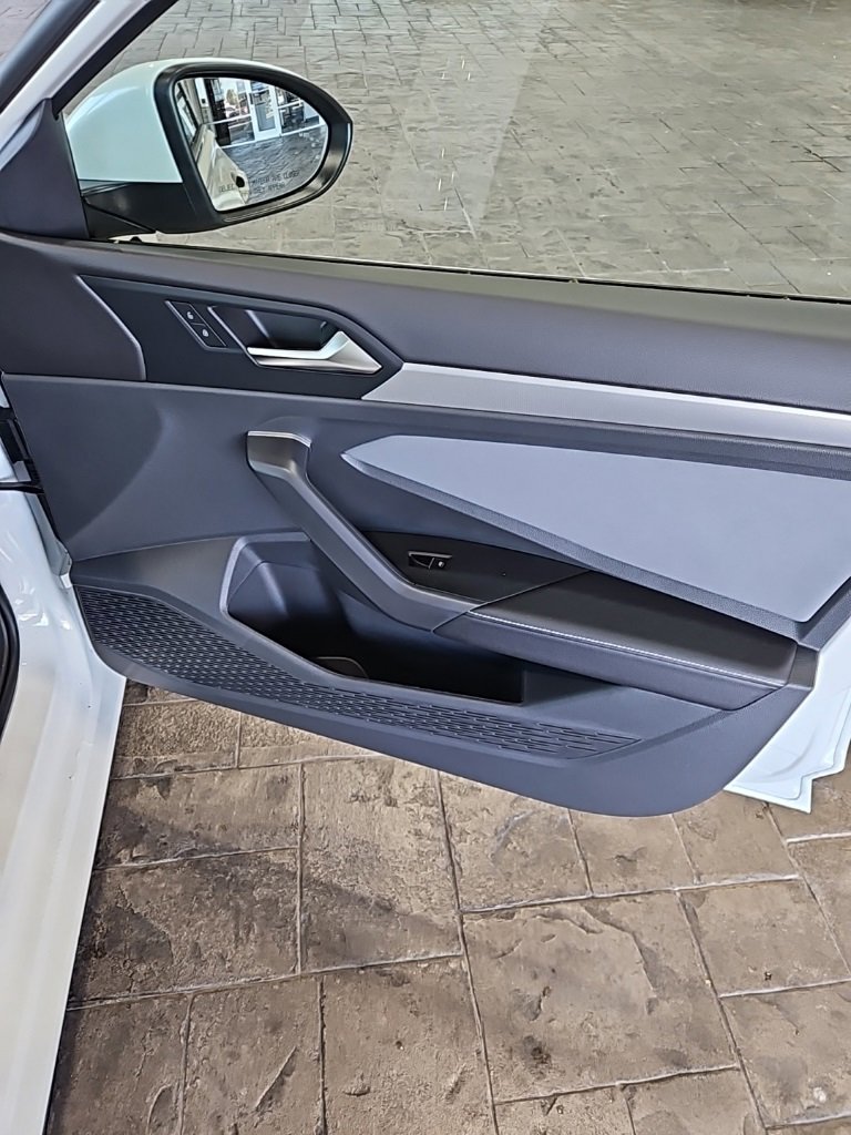 New 2026 Volkswagen Jetta SE image 11