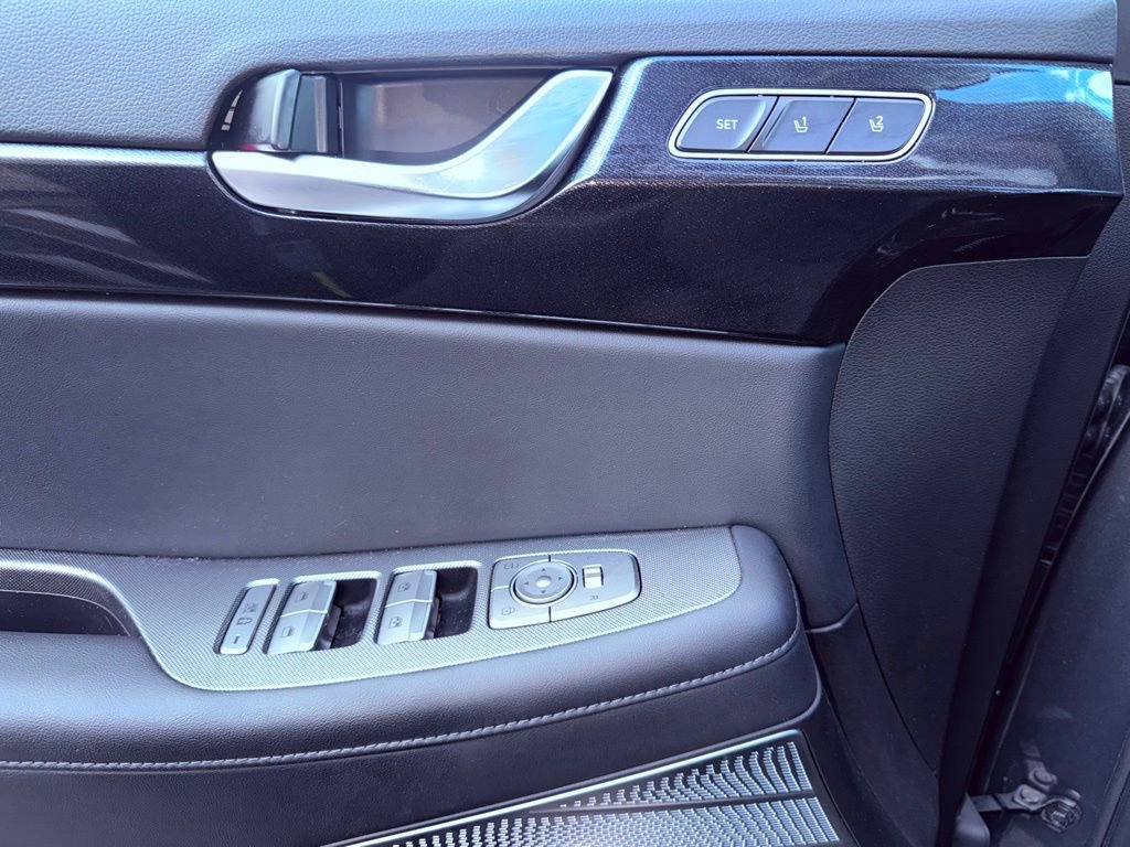 Used 2021 Hyundai Palisade Limited image 22