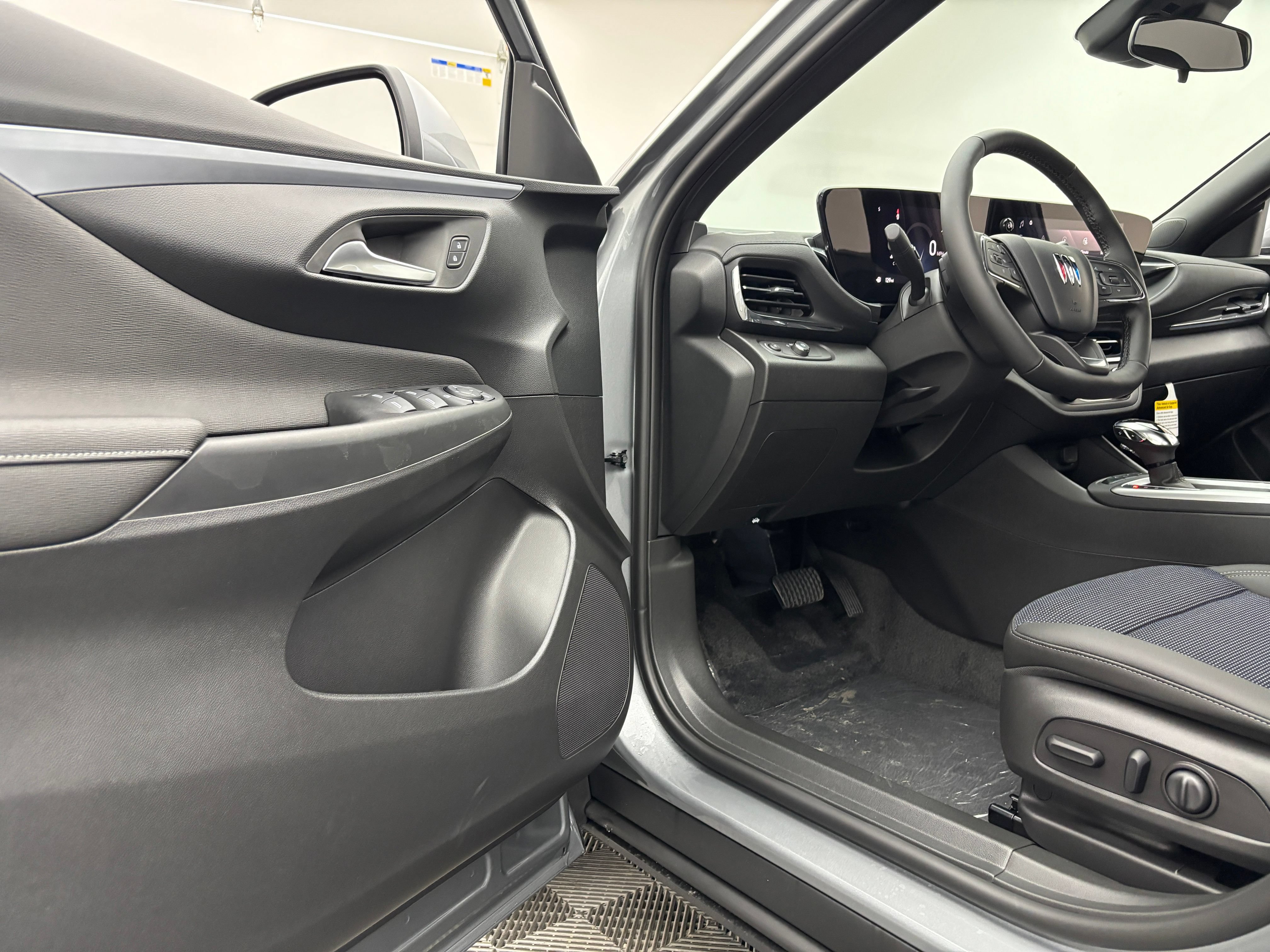 New 2026 Buick Envista Sport Touring w/ Convenience I Package FWD image 14