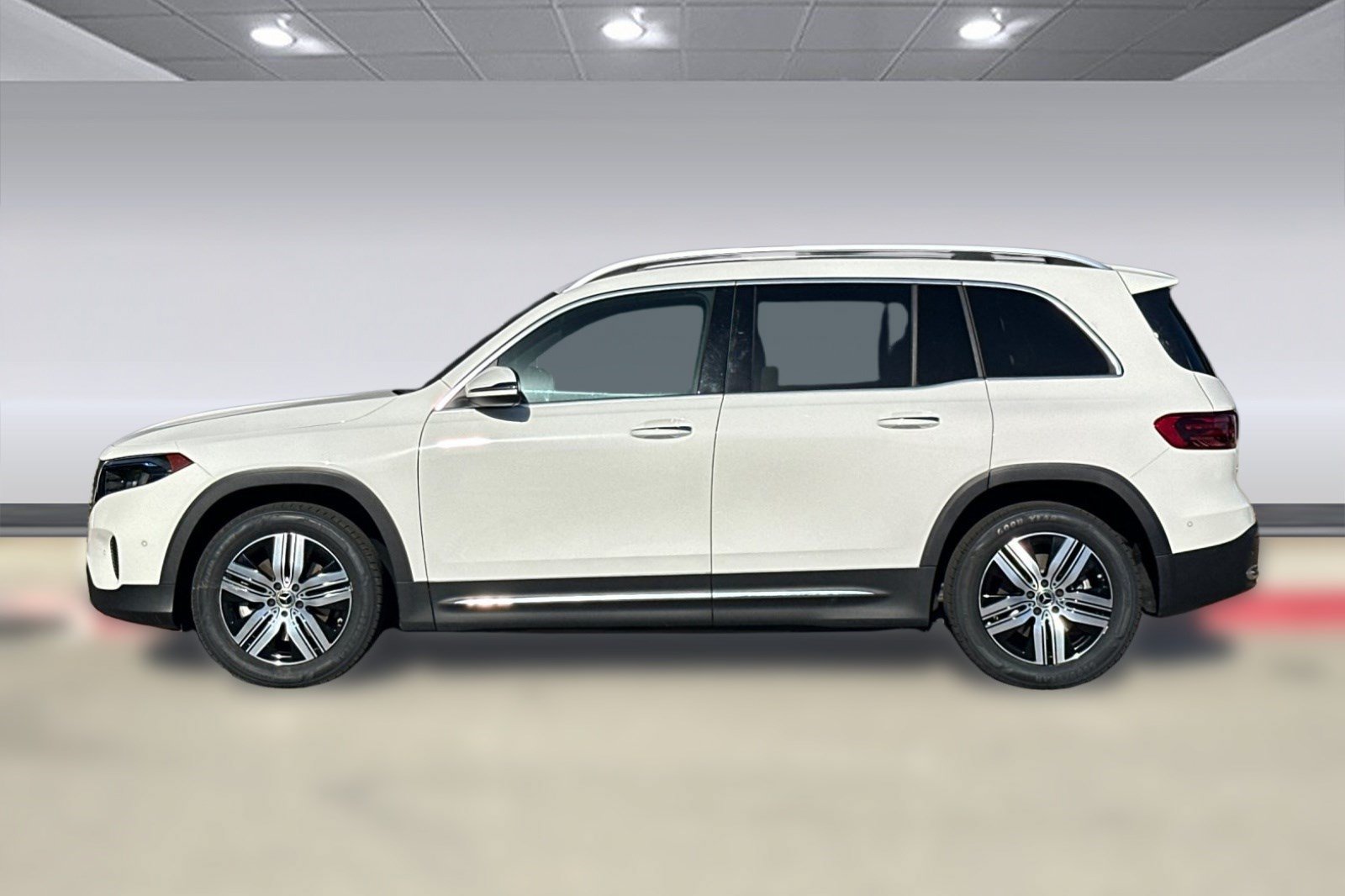 Certified 2024 Mercedes-Benz EQB 250+ image 2
