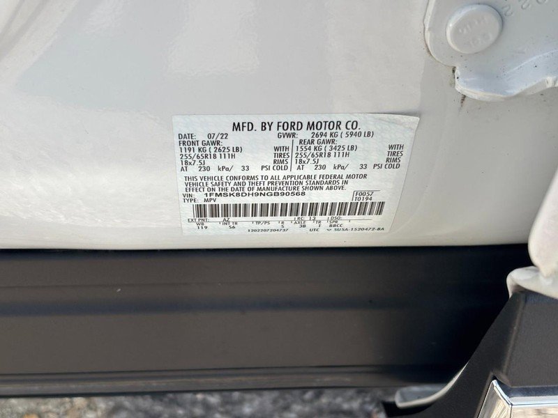 Used 2022 Ford Explorer XLT w/ Equipment Group 202A image 30