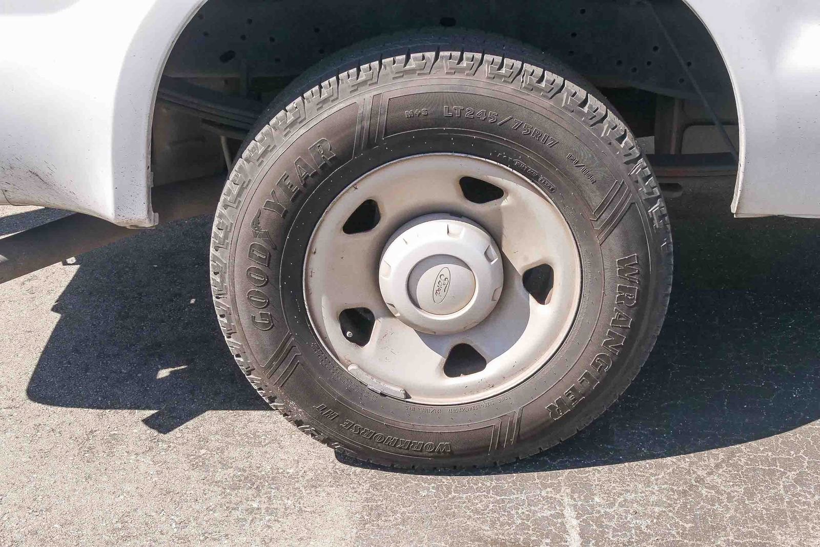 Used 2009 Ford F250 XL RWD image 6