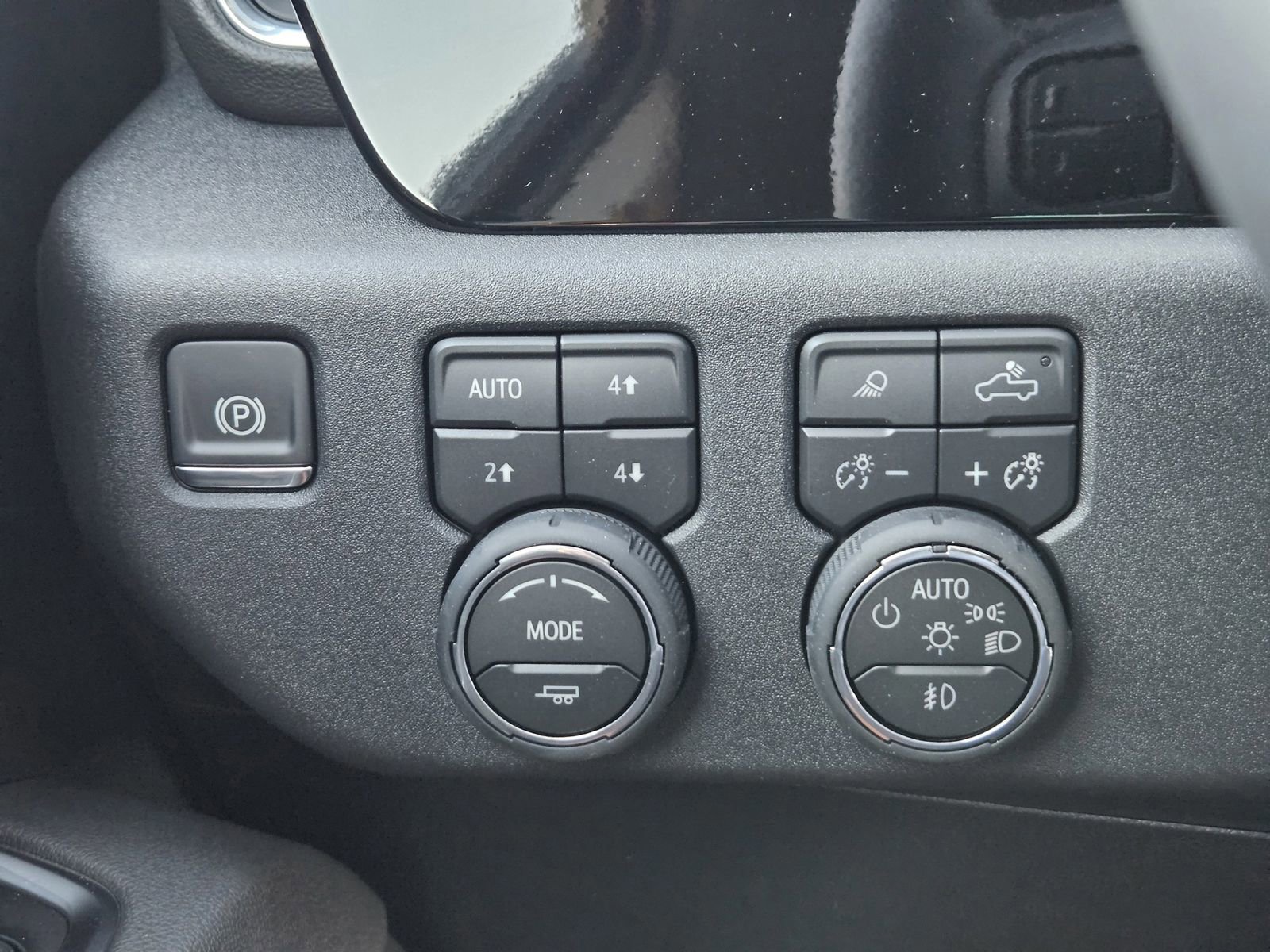 New 2026 Chevrolet Silverado 3500 LTZ w/ LTZ Texas Edition image 25