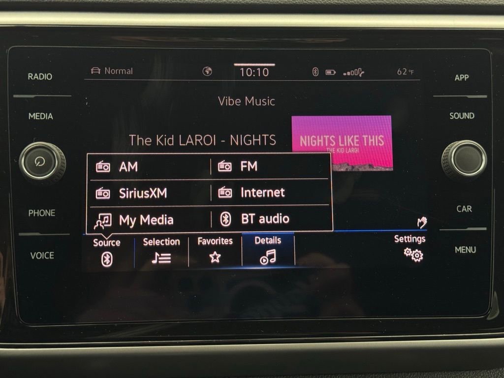 Used 2022 Volkswagen Atlas Cross Sport SE image 25