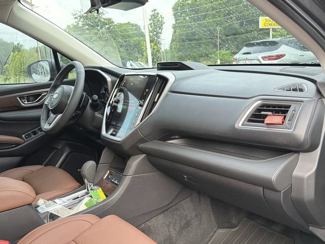 Used 2025 Subaru Ascent Touring w/ Popular Package #2 AWD/4WD image 21
