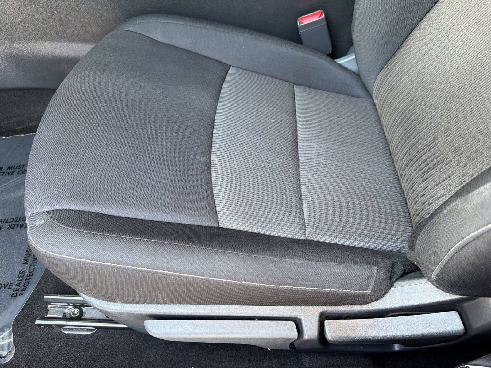 Used 2022 Nissan Sentra SV FWD image 12