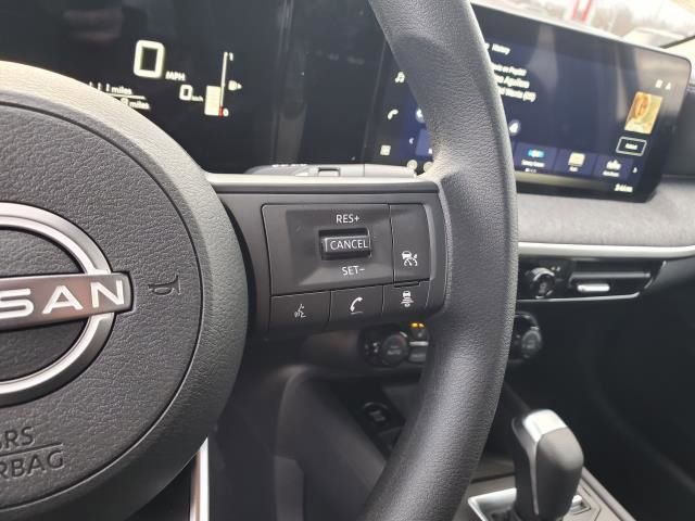 New 2026 Nissan Kicks SV image 23