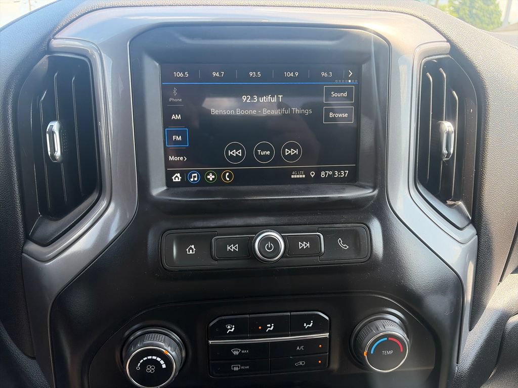 Used 2019 Chevrolet Silverado 1500 Custom w/ Custom Value Package AWD/4WD image 19
