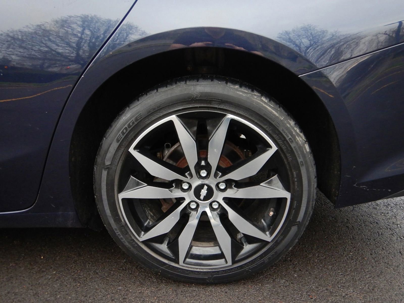 Used 2016 Chevrolet Malibu LT image 18