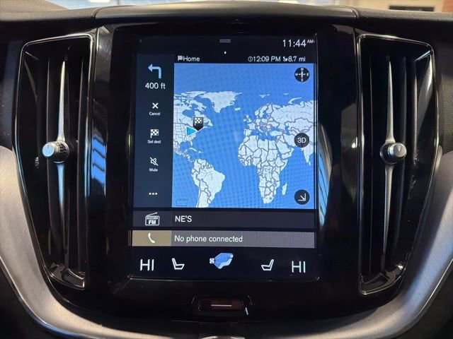 Used 2020 Volvo XC60 T6 Momentum w/ Protection Package image 20