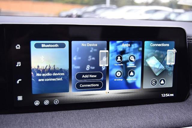 New 2026 Nissan Kicks SV image 14