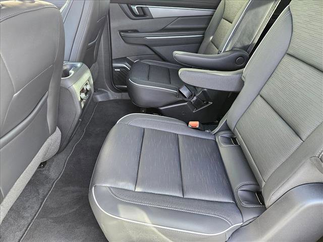 Used 2025 Buick Enclave Sport Touring image 16