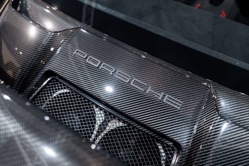 Used 2018 Porsche 911 GT2 RS RWD image 27