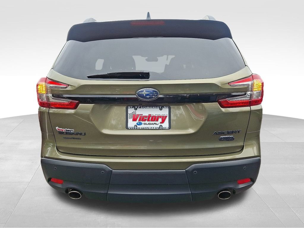 Used 2024 Subaru Ascent Onyx Edition image 5