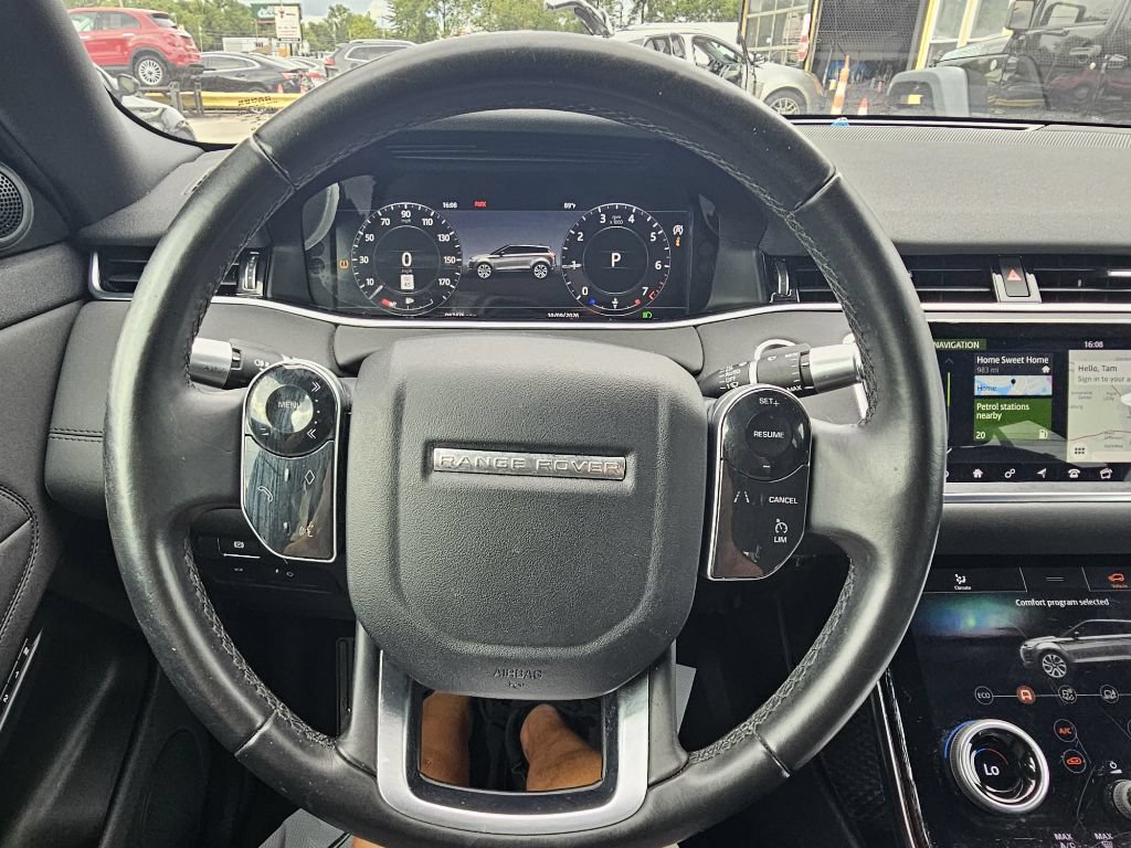 Used 2020 Land Rover Range Rover Evoque SE AWD/4WD image 32