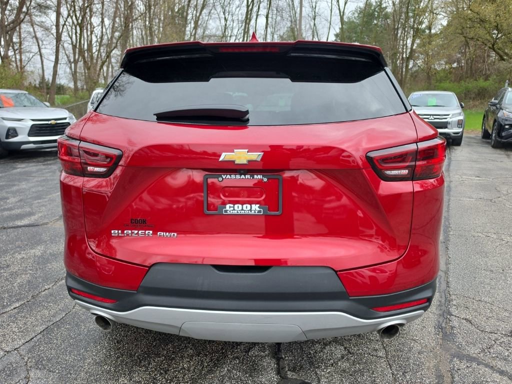 Certified 2023 Chevrolet Blazer LT w/ Convenience Package image 6