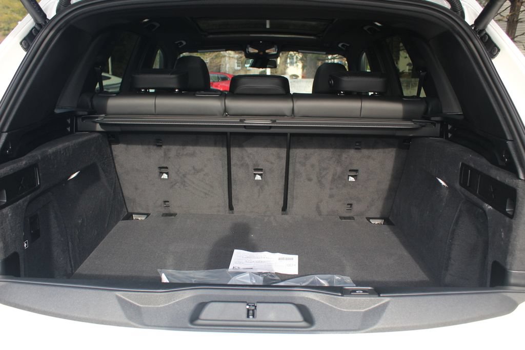 Used 2026 BMW X5 xDrive40i AWD/4WD image 7