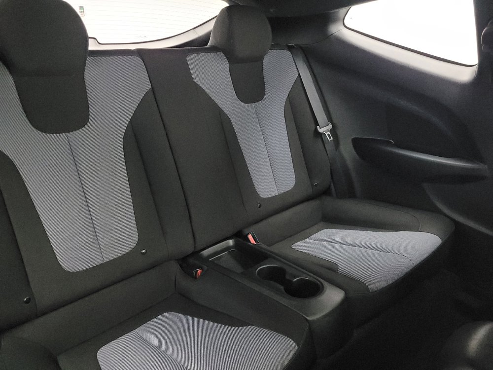 Used 2020 Hyundai Veloster 2.0 image 19