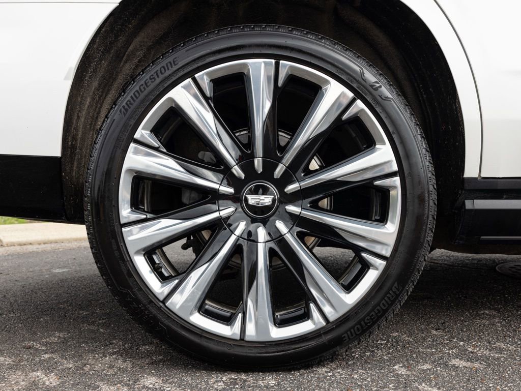 Used 2025 Cadillac Escalade Premium Luxury w/ Touring Package image 78