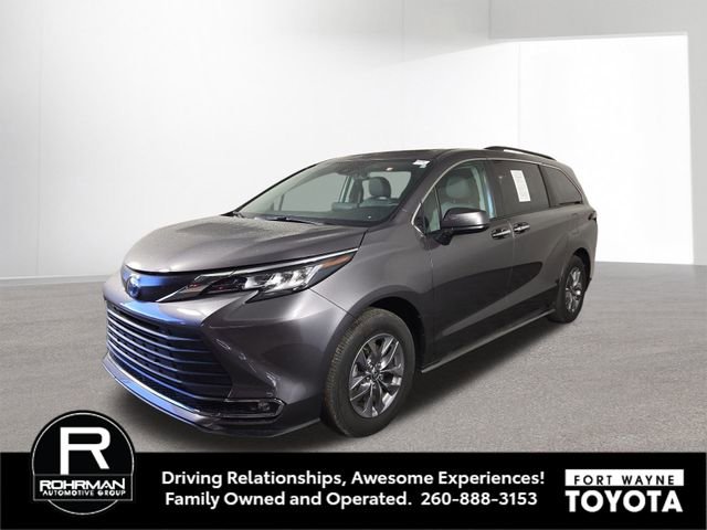 Used 2023 Toyota Sienna XLE
