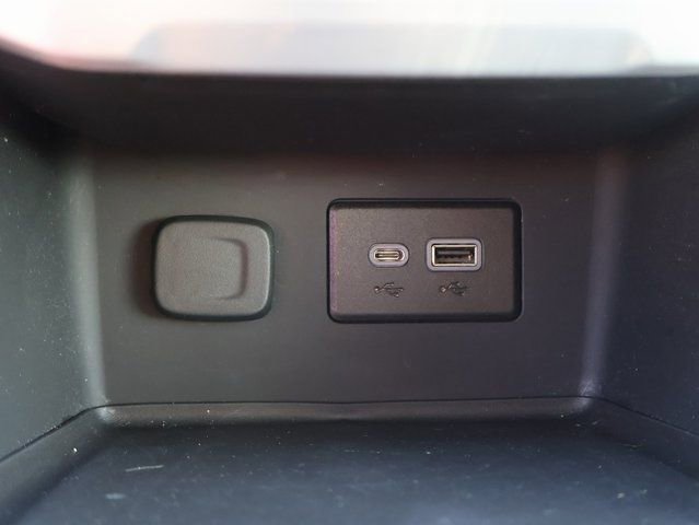 Certified 2023 GMC Acadia SLE w/ Driver Convenience Package AWD/4WD image 31