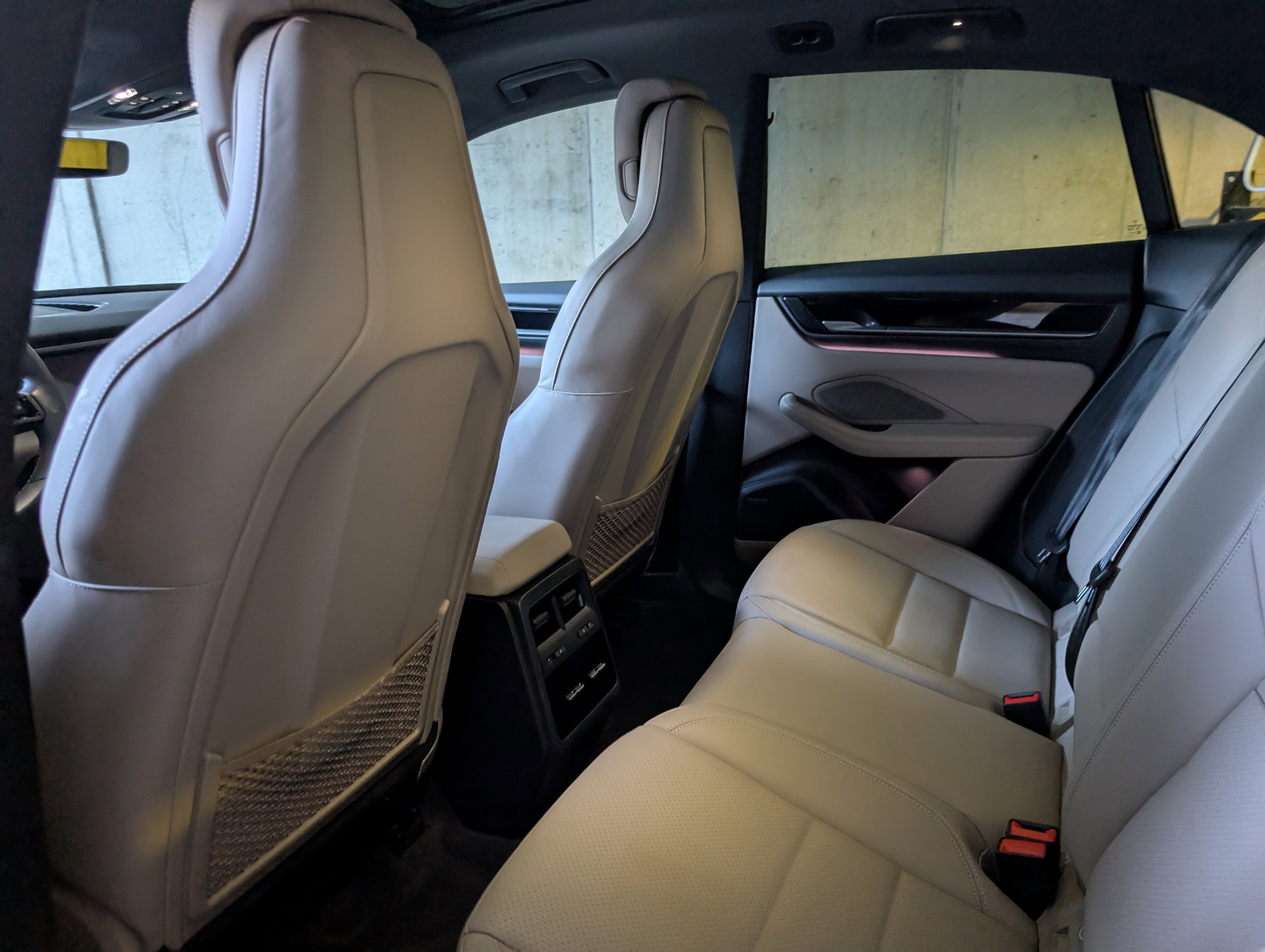 Used 2025 Porsche Macan Electric image 26