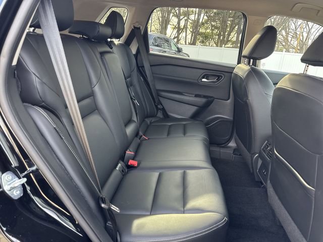 Used 2024 Nissan Rogue SL image 26