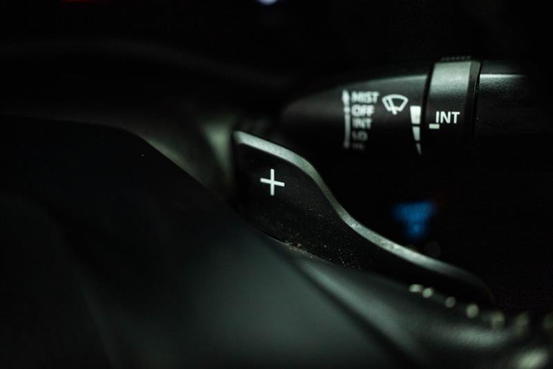 Used 2025 Toyota Camry SE w/ Convenience Package FWD image 19