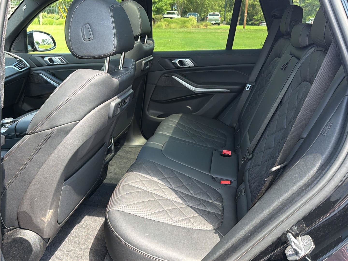 Used 2023 BMW X5 sDrive40i w/ M Sport Package RWD image 11