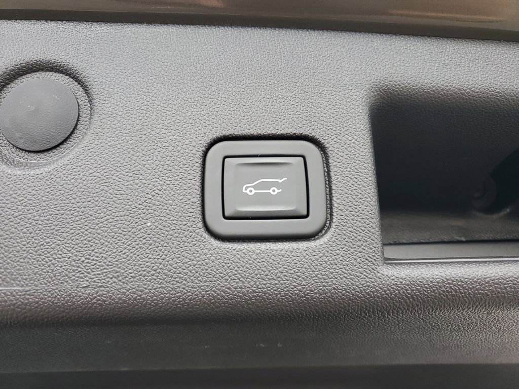 Certified 2024 Chevrolet Equinox LT image 30