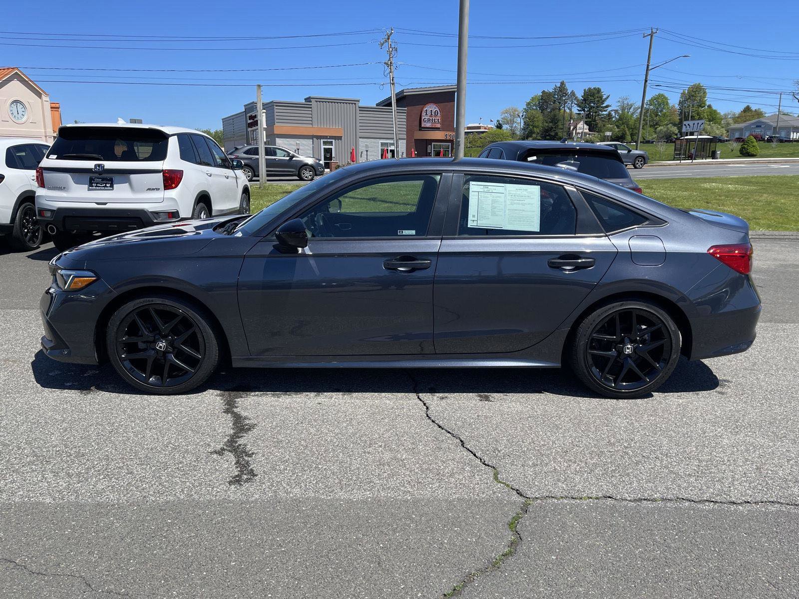 Used 2023 Honda Civic Sport image 17