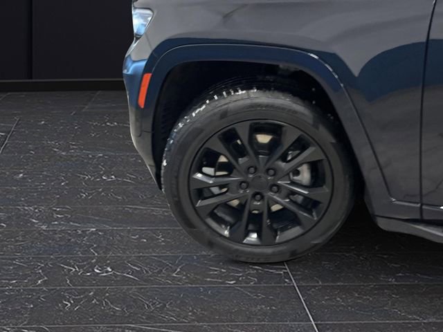 Used 2023 Jeep Grand Cherokee L Overland image 41
