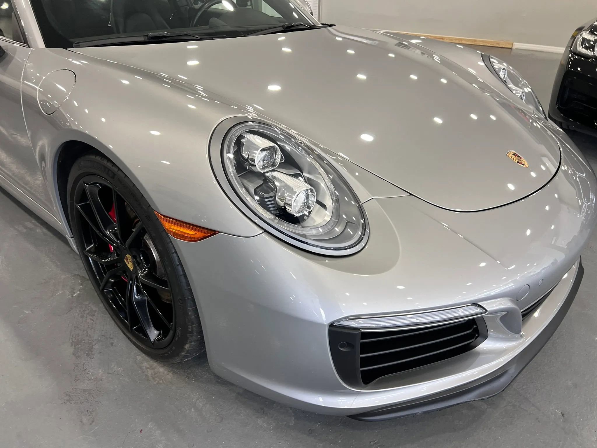 Used 2018 Porsche 911 Carrera S RWD image 12