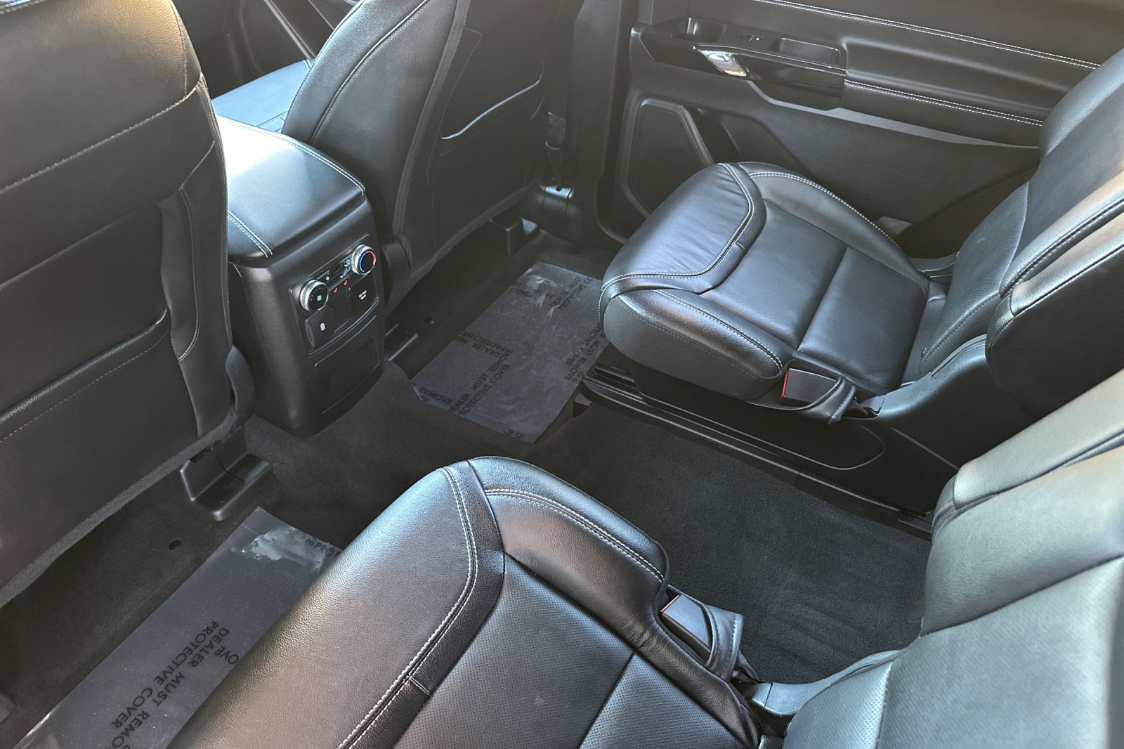 Used 2023 Ford Explorer ST w/ Equipment Group 401A AWD/4WD image 14