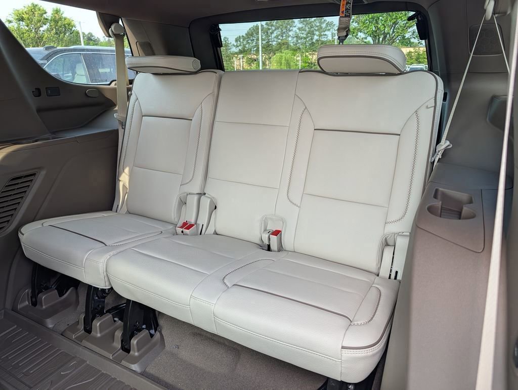 New 2026 GMC Yukon Denali AWD/4WD image 13